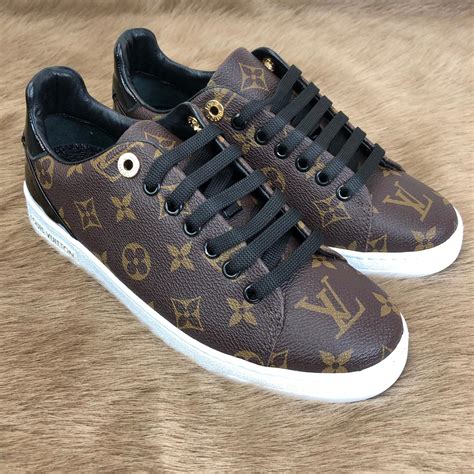 scarpe basse louis vuitton|louis vuitton sneakers.